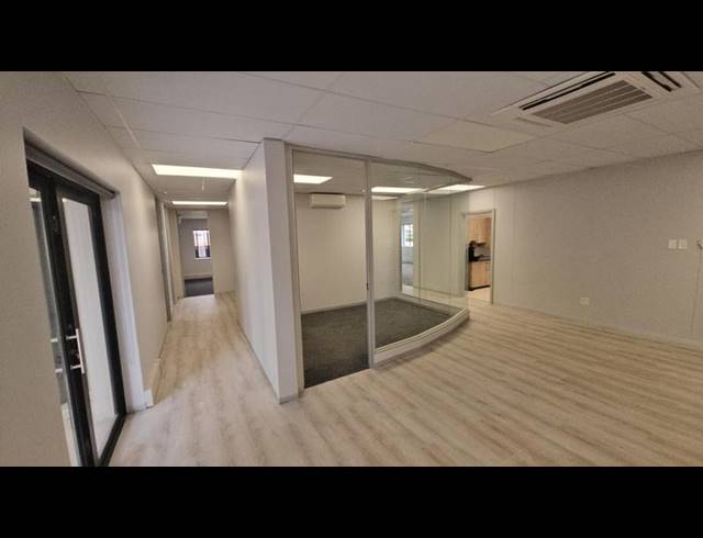 BUSINESS PROPERTY TO RENT IN VORNA VALLEY